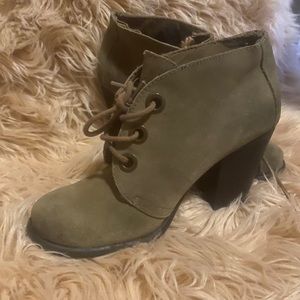 MIA vintage style shoes size 7